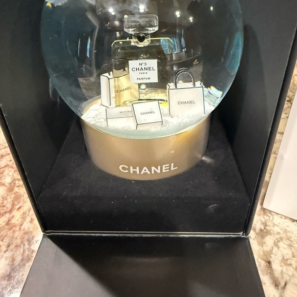 CHANEL Snow Globe with Gold and Black Accents - Picture 3 of 5